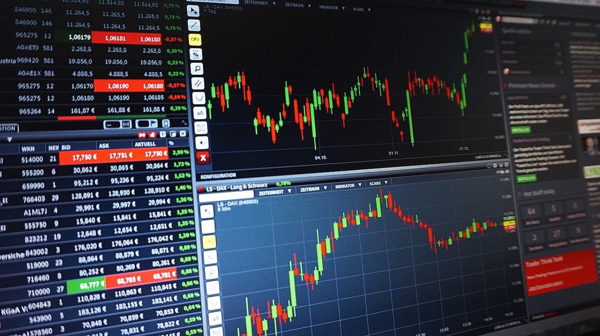 日経平均株価は歪である