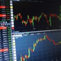 日経平均株価は大きく上げているのに自分の持ち株が上がらない理由を知っておこう。