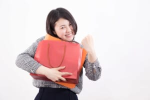 ５％還元のVisa LINE Payクレジットカード（P+）が登場！1万円までの利用なら本命？