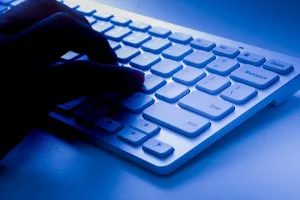 駿河屋から個人情報流出のお詫びメールが・・被害者が取るべき事後対応と自衛策